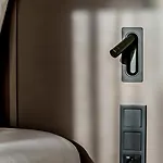 فندق Metzlr House 4*