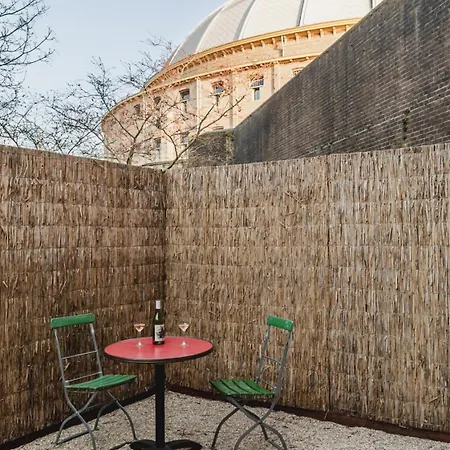 Metzlr House Haarlem