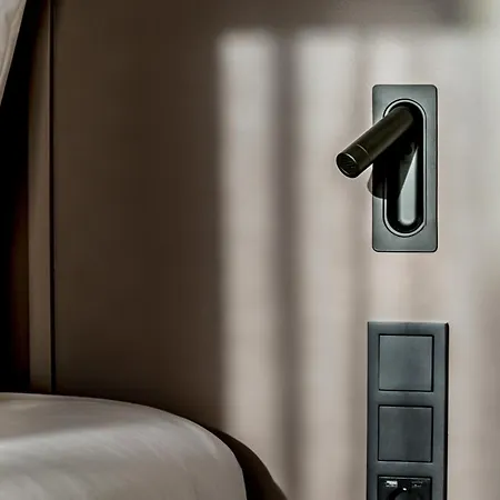 Hotel Metzlr House 4*