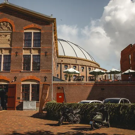 Metzlr House Hotel