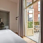 호텔 Metzlr House 4*