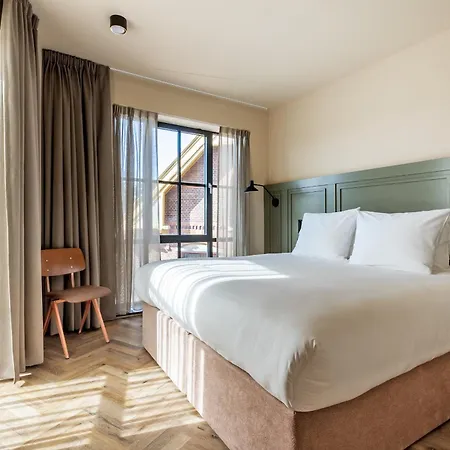 Metzlr House 4*